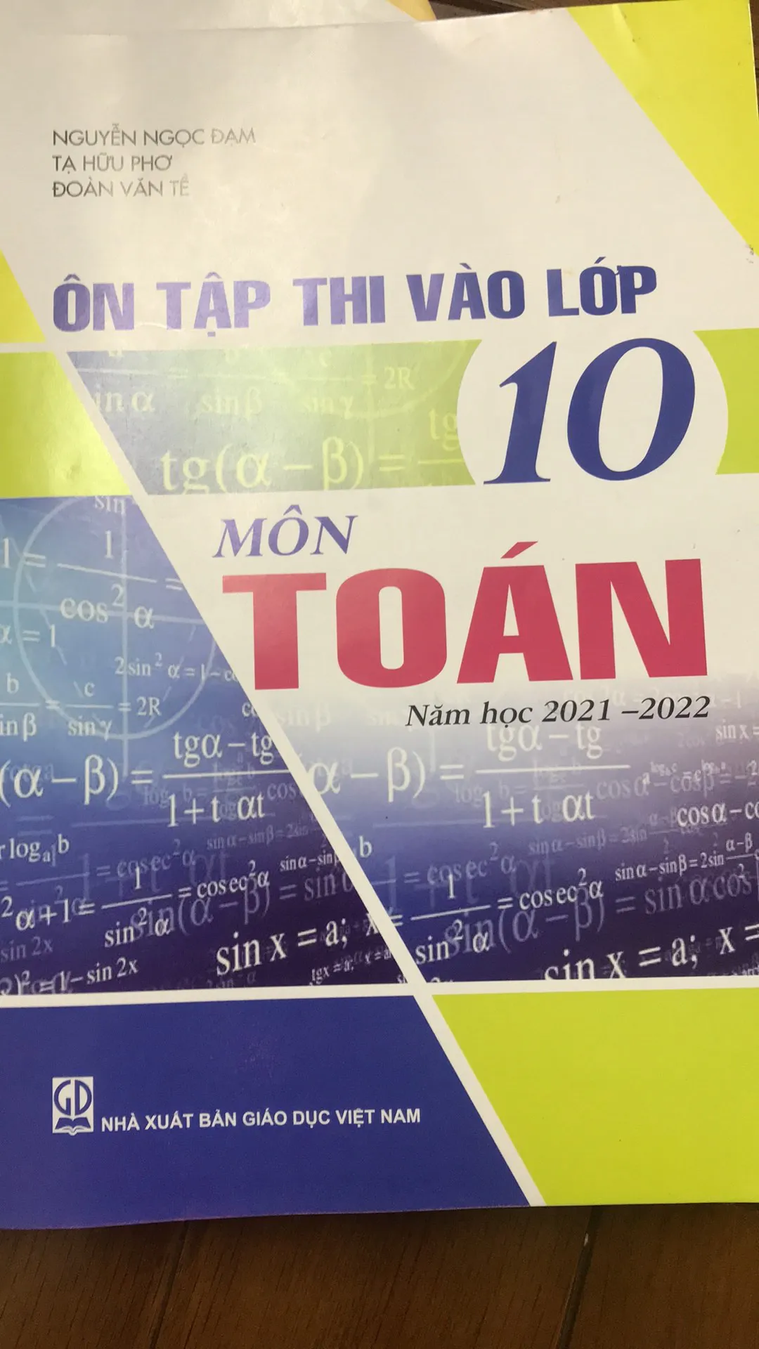 sách ôn tập thi vào lớp 10 môn toán 2021-2022